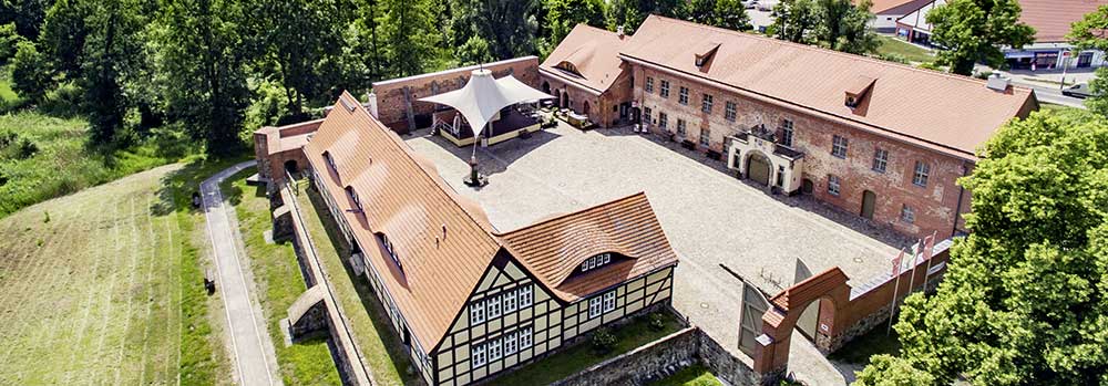 Burg Storkow – standesamtliche Trauungen und Hochzeitsfeiern